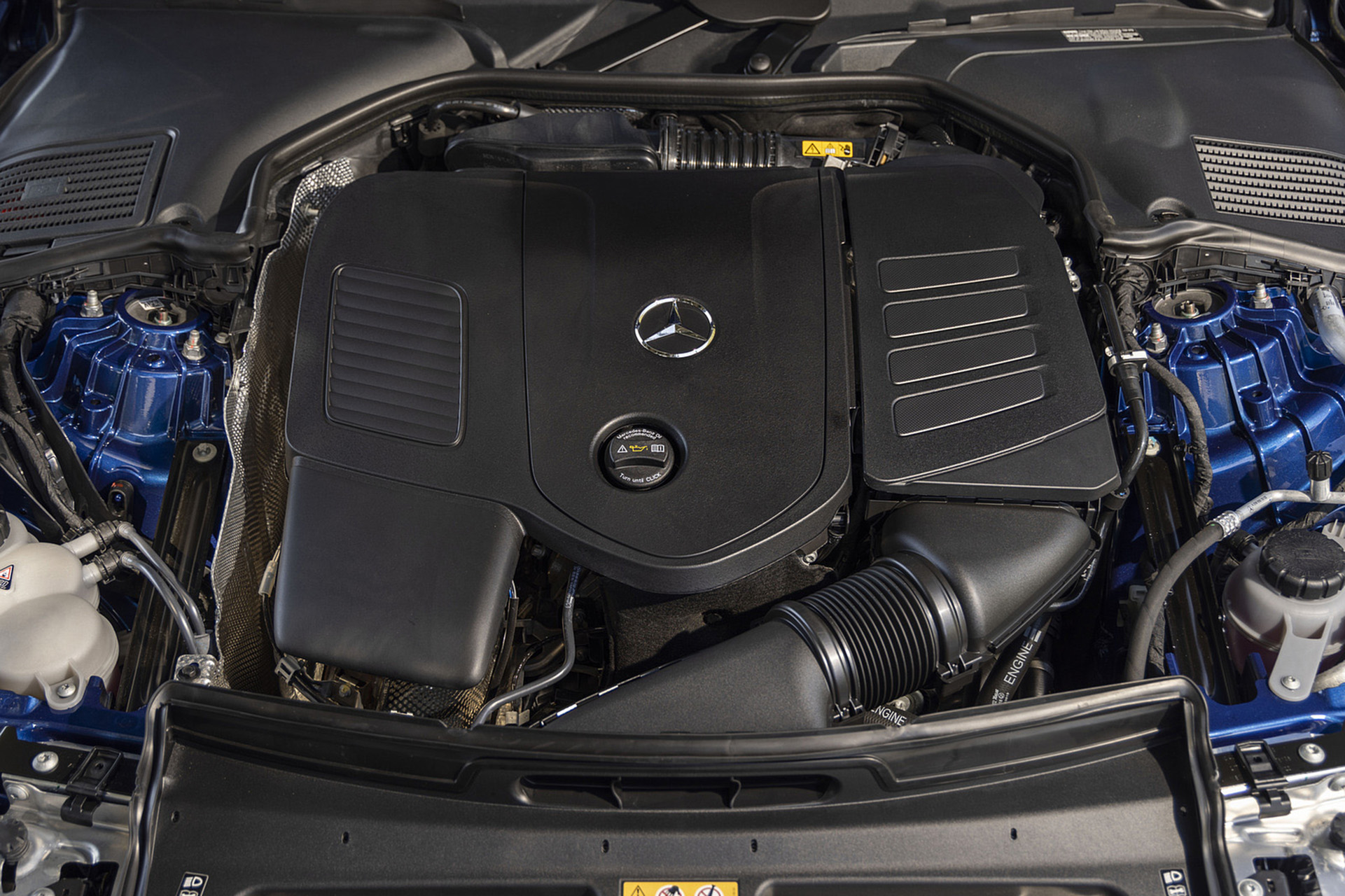 Download 2022 Mercedes-Benz C 300 4Matic - US version - Engine HD Wallpaper 1921x1280 #67