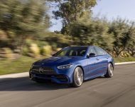 2022 Mercedes-Benz C 300 4Matic - US version - Front Three-Quarter Wallpaper 190x150