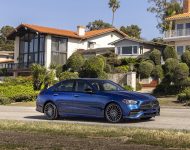 2022 Mercedes-Benz C 300 4Matic - US version - Front Three-Quarter Wallpaper 190x150
