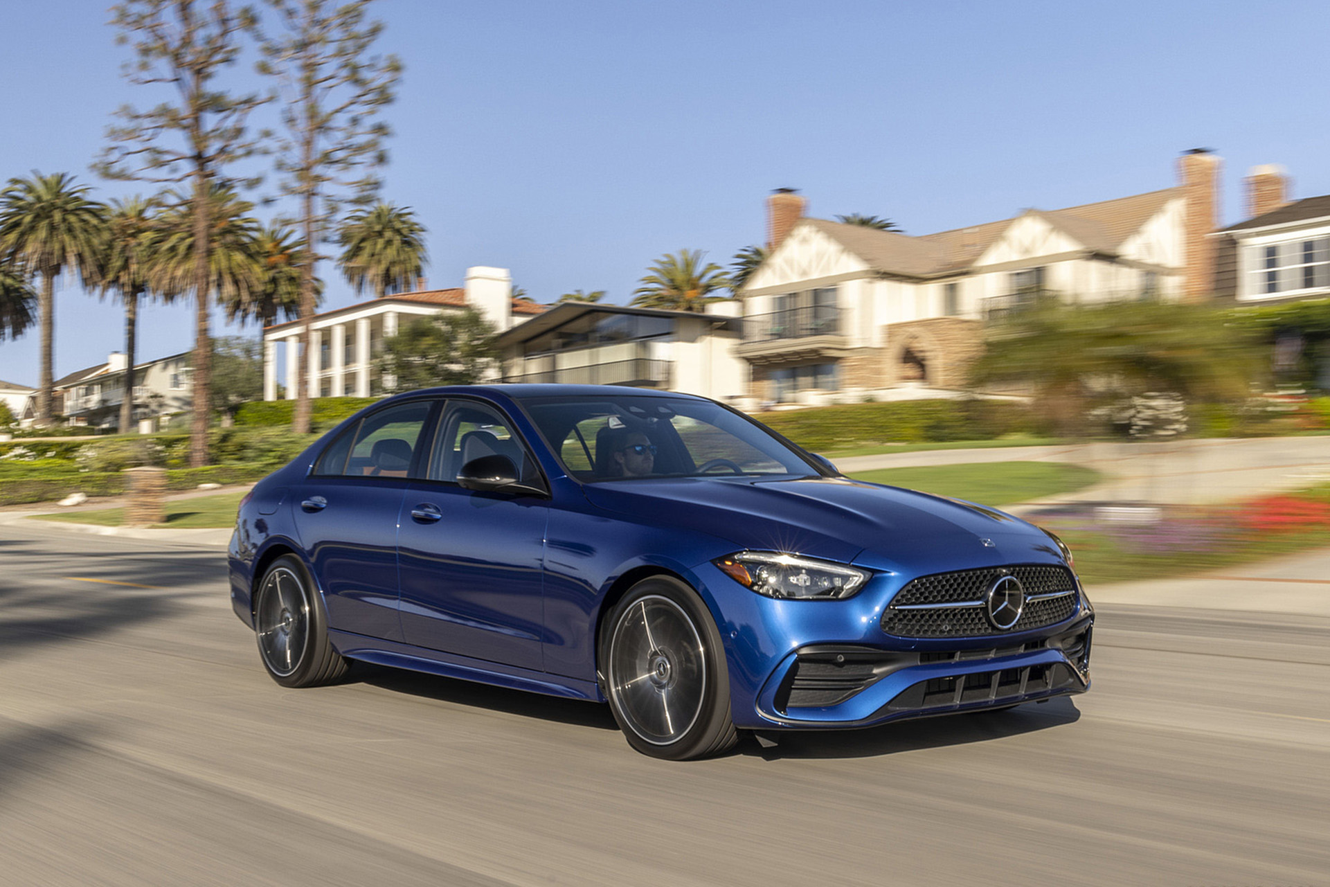 Download 2022 Mercedes-Benz C 300 4Matic - US version - Front Three-Quarter HD Wallpaper 1921x1281 #16