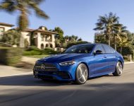 2022 Mercedes-Benz C 300 4Matic - US version - Front Three-Quarter Wallpaper 190x150