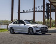 2022 Mercedes-Benz C 300 4Matic - US version - Front Three-Quarter Wallpaper 190x150