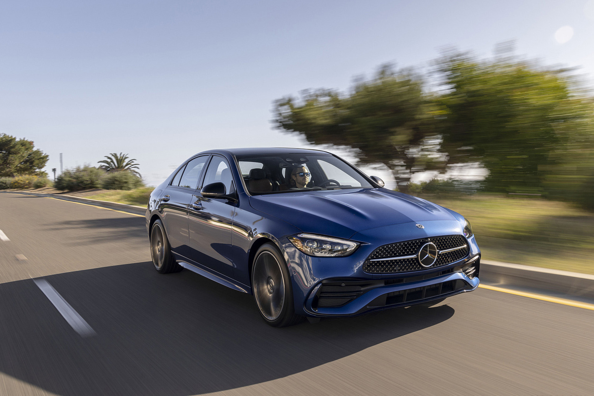 Download 2022 Mercedes-Benz C 300 4Matic - US version - Front Three-Quarter HD Wallpaper 1921x1281 #8