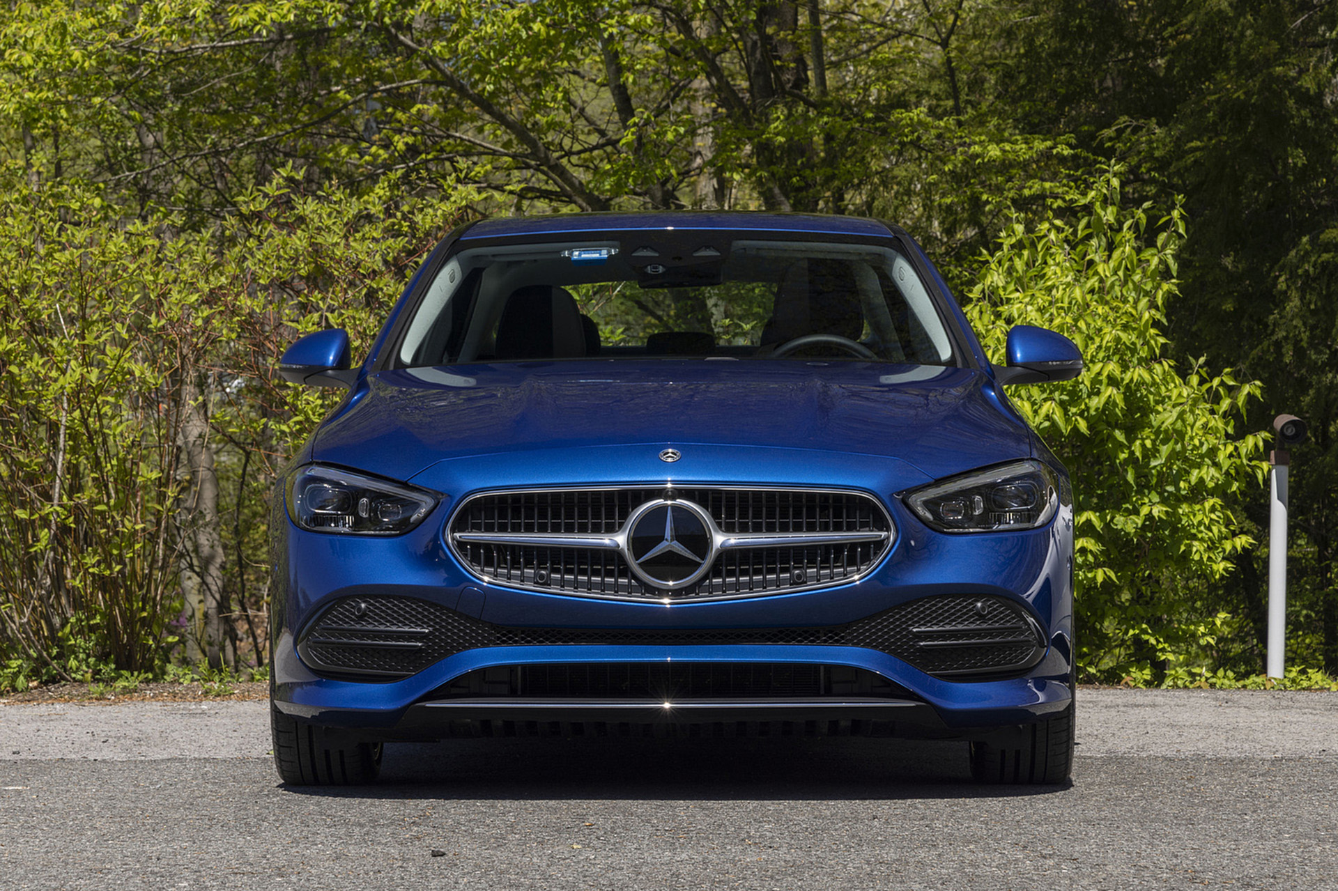 Download 2022 Mercedes-Benz C 300 4Matic - US version - Front HD Wallpaper 1920x1279 #102