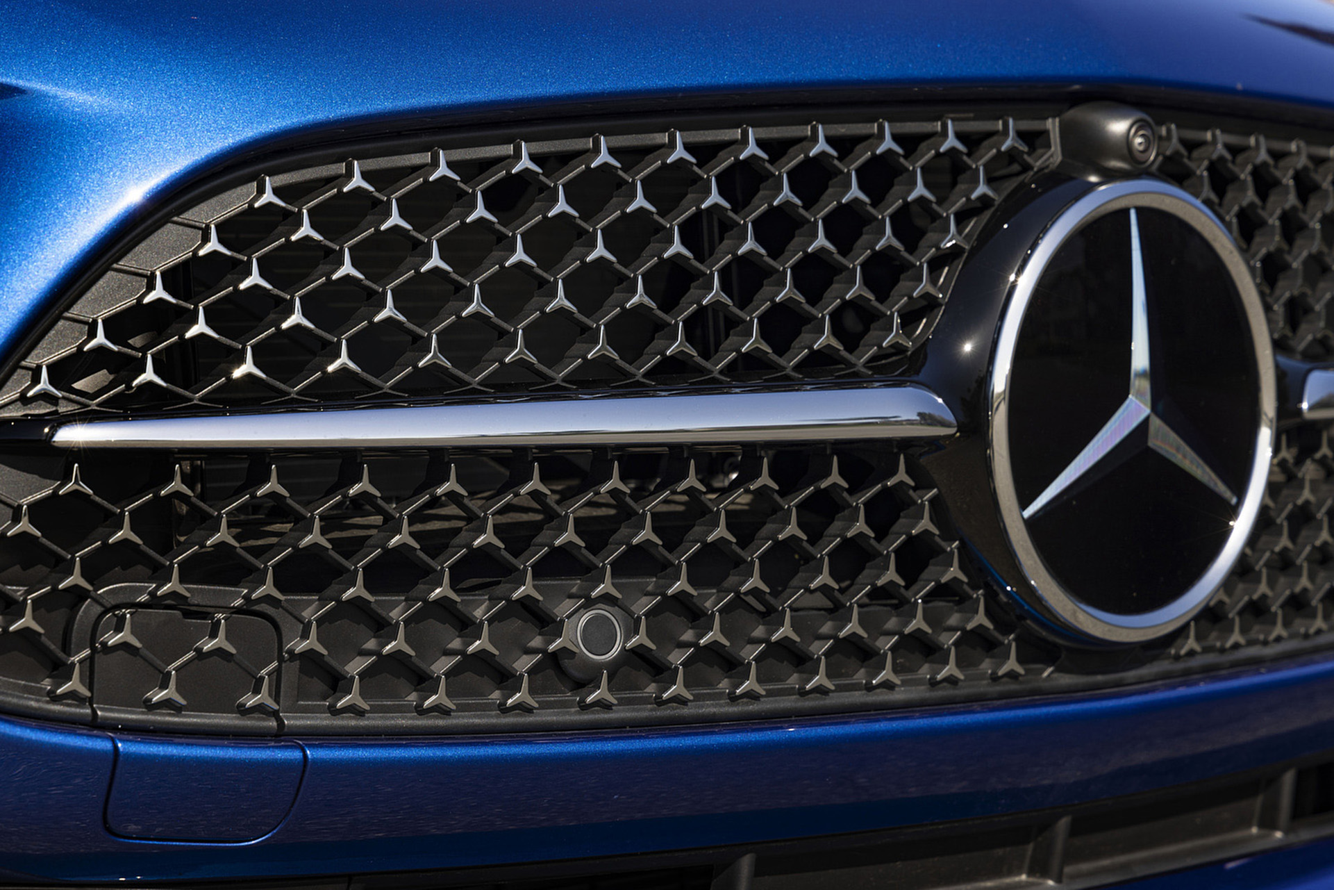 Download 2022 Mercedes-Benz C 300 4Matic - US version - Grille HD Wallpaper 1921x1281 #50