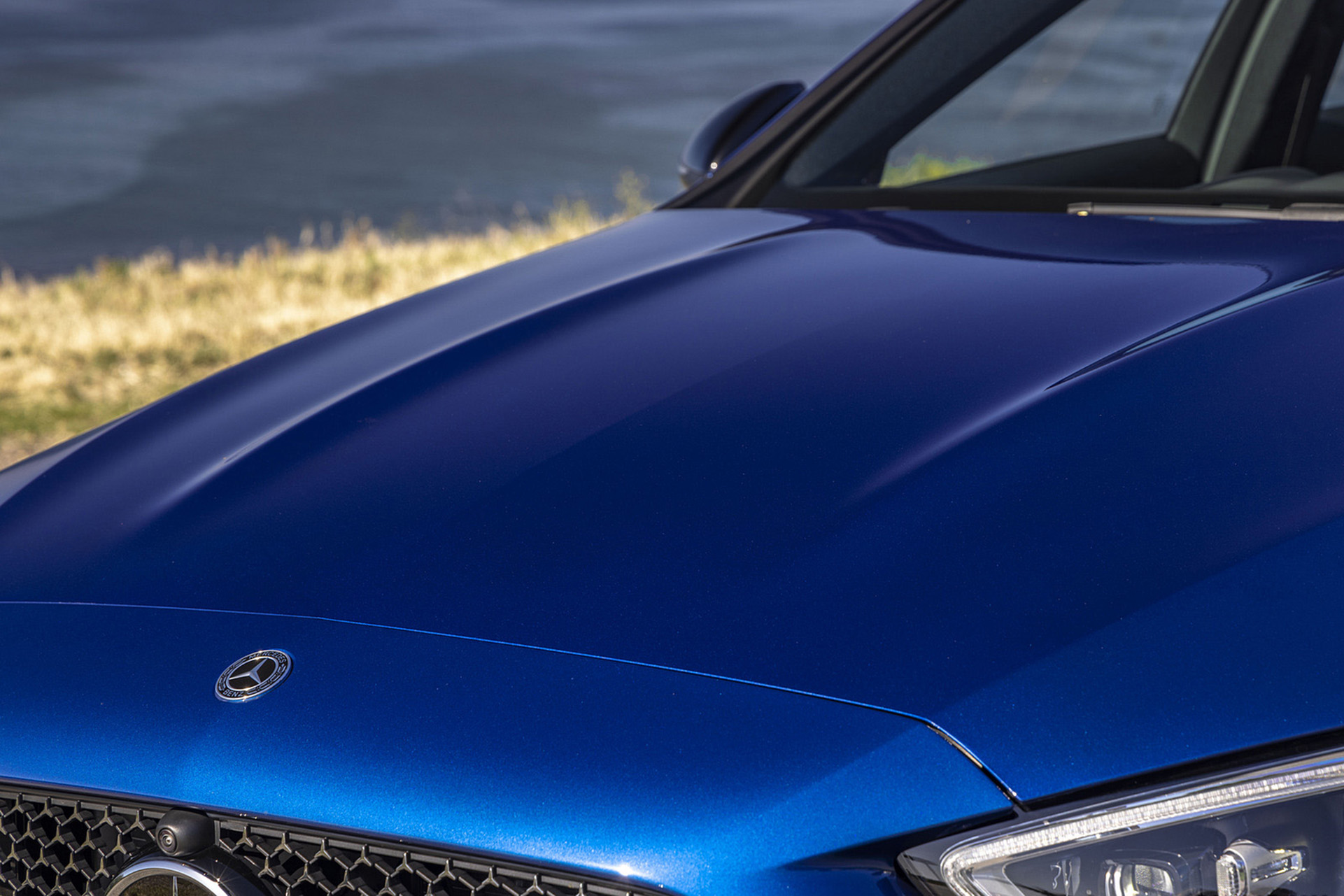 Download 2022 Mercedes-Benz C 300 4Matic - US version - Hood HD Wallpaper 1921x1281 #56