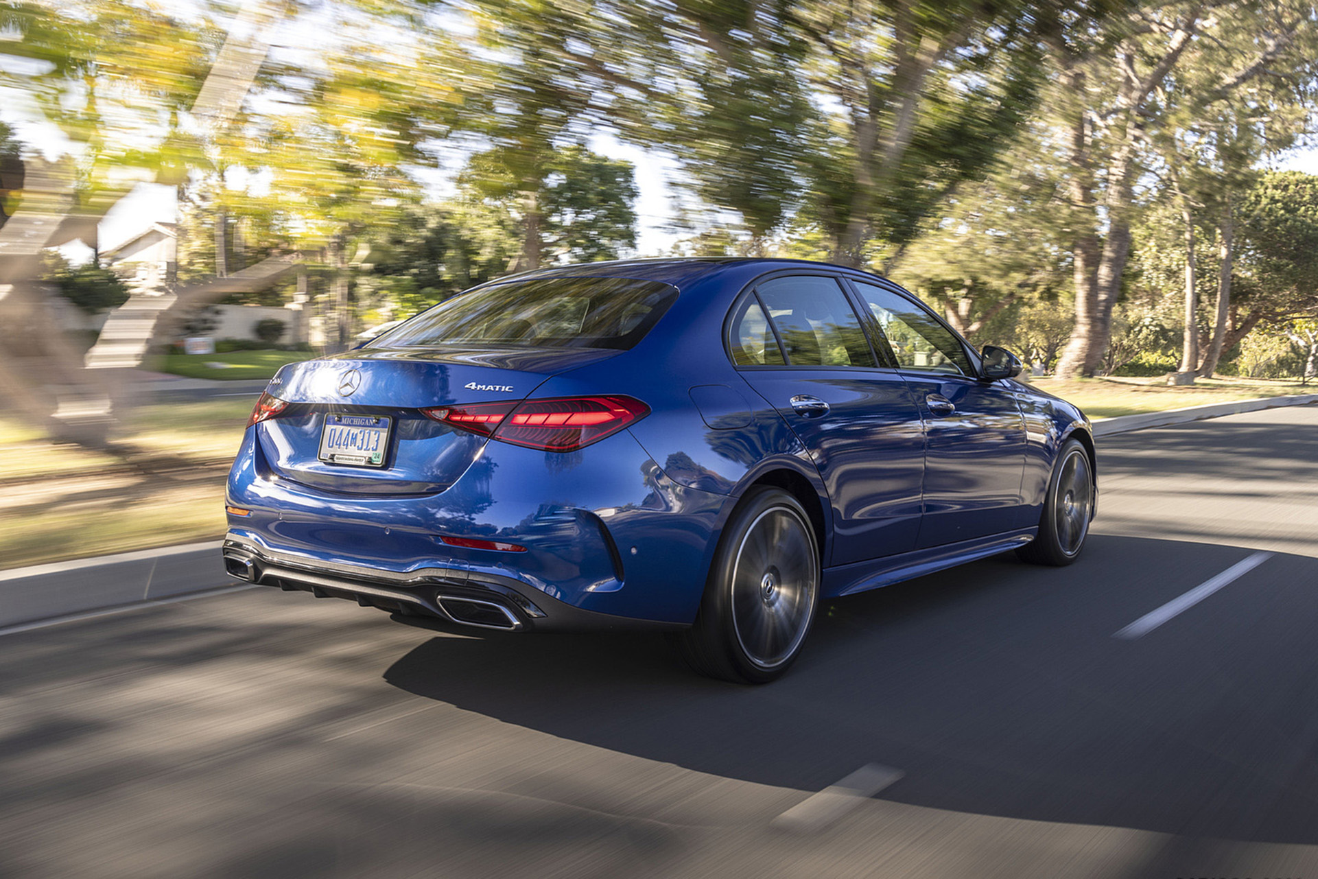 Download 2022 Mercedes-Benz C 300 4Matic - US version - Rear Three-Quarter HD Wallpaper 1921x1281 #14