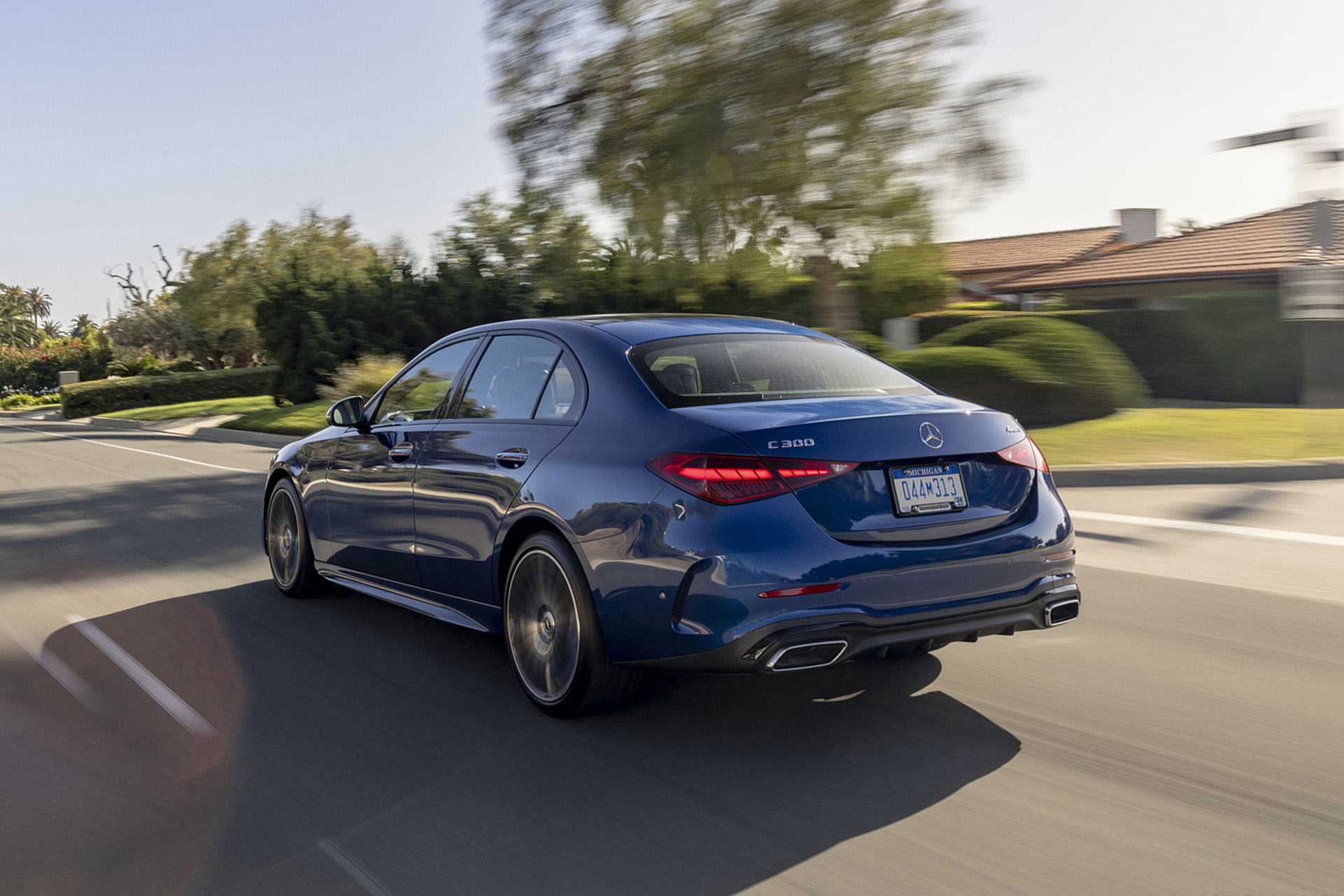 Download 2022 Mercedes-Benz C 300 4Matic - US version - Rear Three-Quarter HD Wallpaper 1921x1281 #2