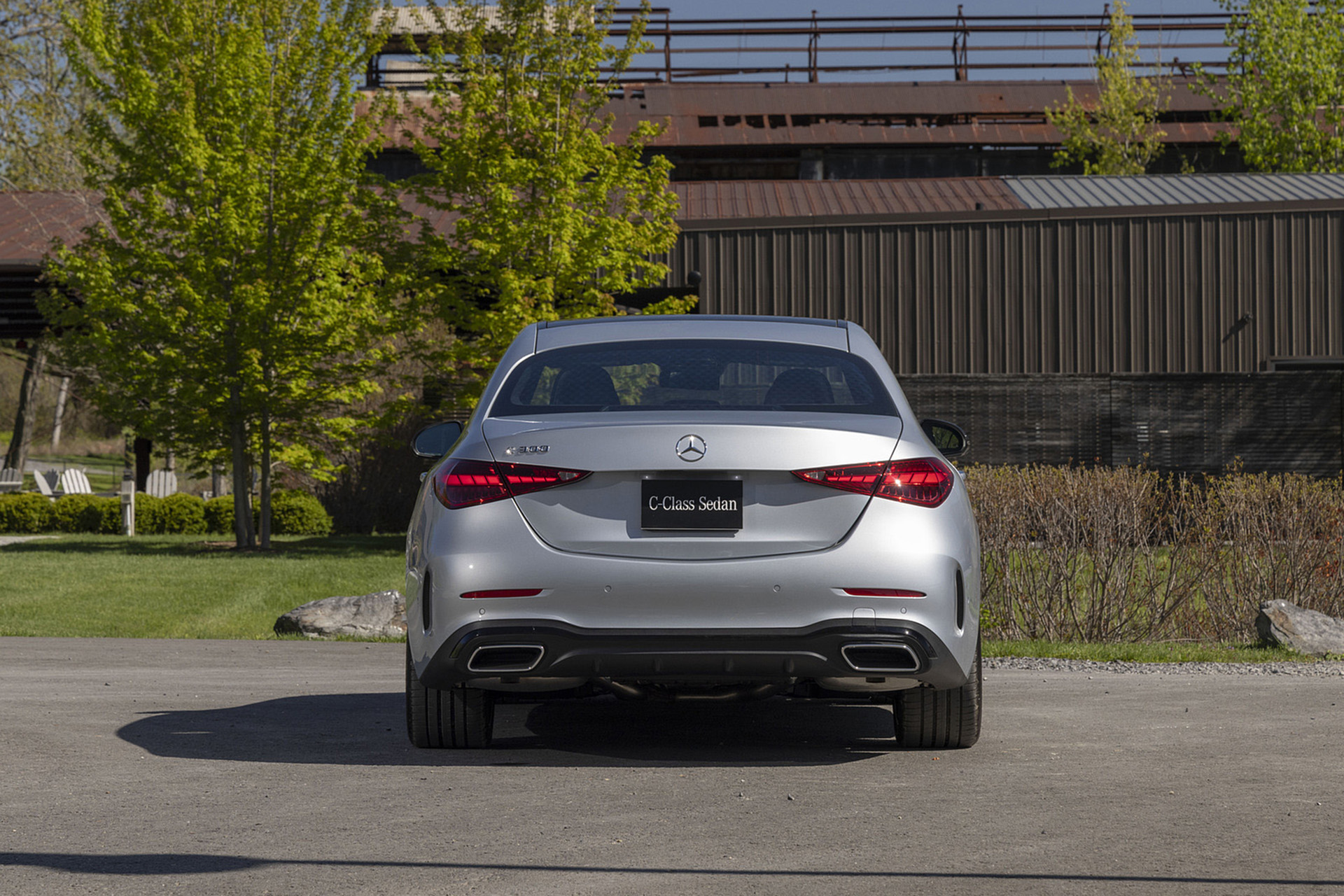 Download 2022 Mercedes-Benz C 300 4Matic - US version - Rear HD Wallpaper 1920x1280 #95