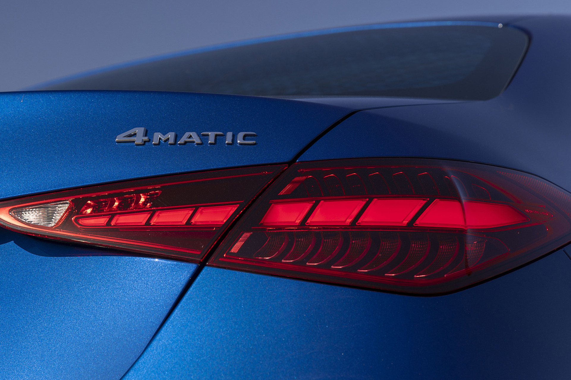 Download 2022 Mercedes-Benz C 300 4Matic - US version - Tail Light HD Wallpaper 1921x1280 #63