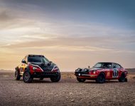 2022 Nissan Juke Hybrid Rally Tribute Concept - Front Three-Quarter Wallpaper 190x150