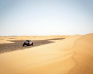 2022 Nissan Juke Hybrid Rally Tribute Concept - Front Three-Quarter Wallpaper 190x150