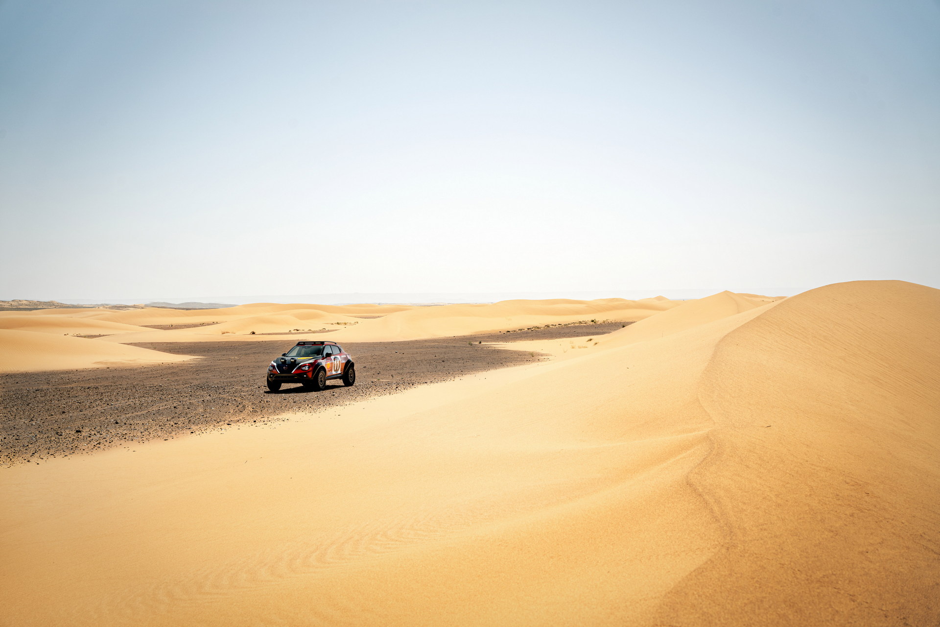 Download 2022 Nissan Juke Hybrid Rally Tribute Concept - Front Three-Quarter HD Wallpaper 1920x1280 #41