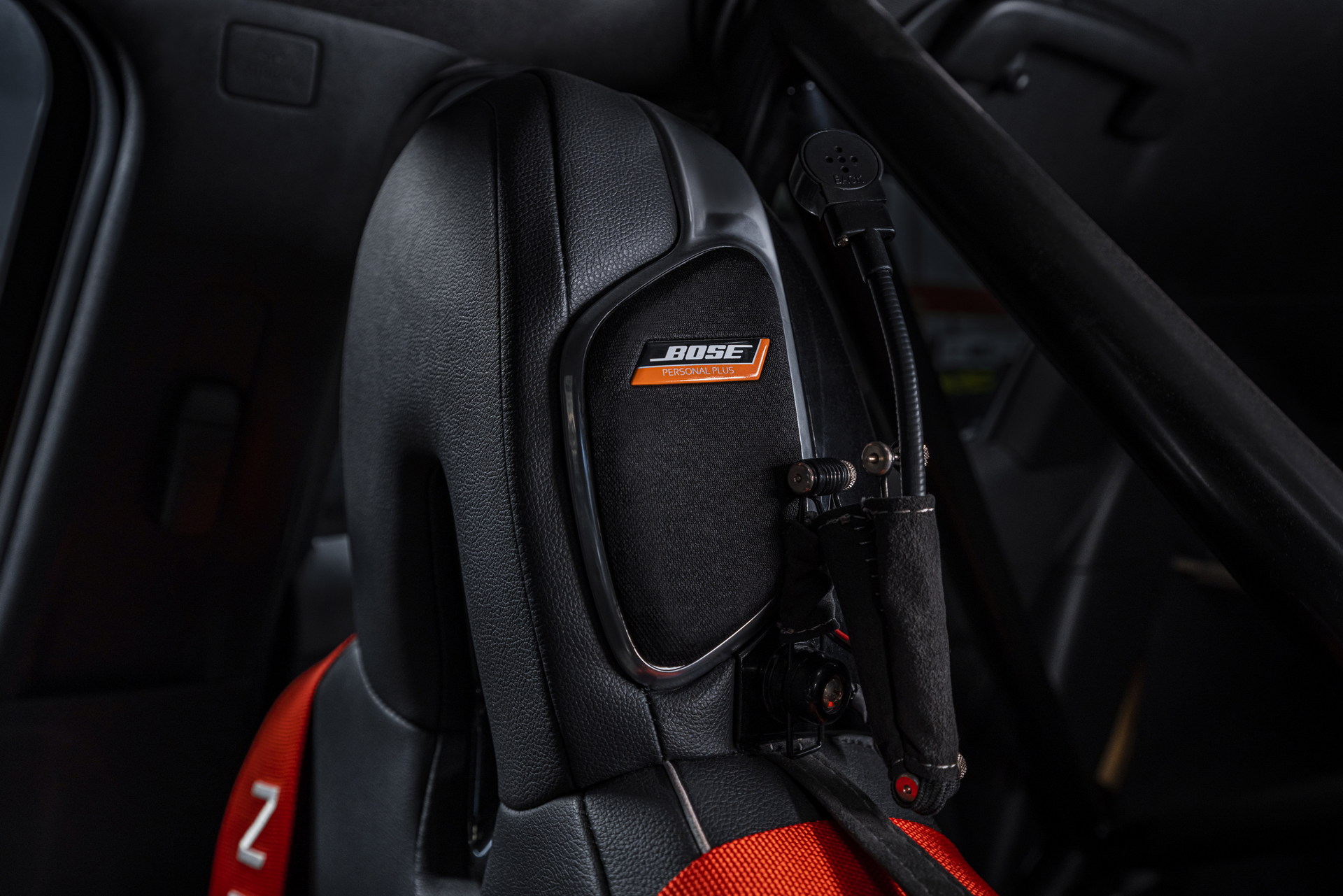 Download 2022 Nissan Juke Hybrid Rally Tribute Concept - Interior, Seats HD Wallpaper 1920x1281 #73