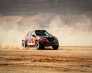 2022 Nissan Juke Hybrid Rally Tribute Concept - Off-Road Wallpaper 190x150