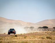 2022 Nissan Juke Hybrid Rally Tribute Concept - Off-Road Wallpaper 190x150