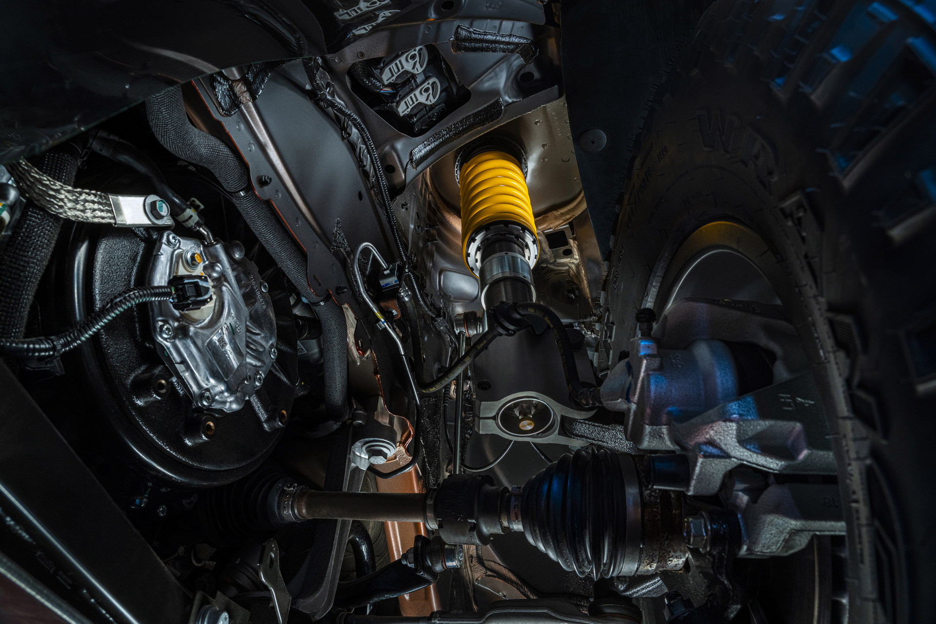 Download 2022 Nissan Juke Hybrid Rally Tribute Concept - Suspension HD Wallpaper 1920x1281 #67