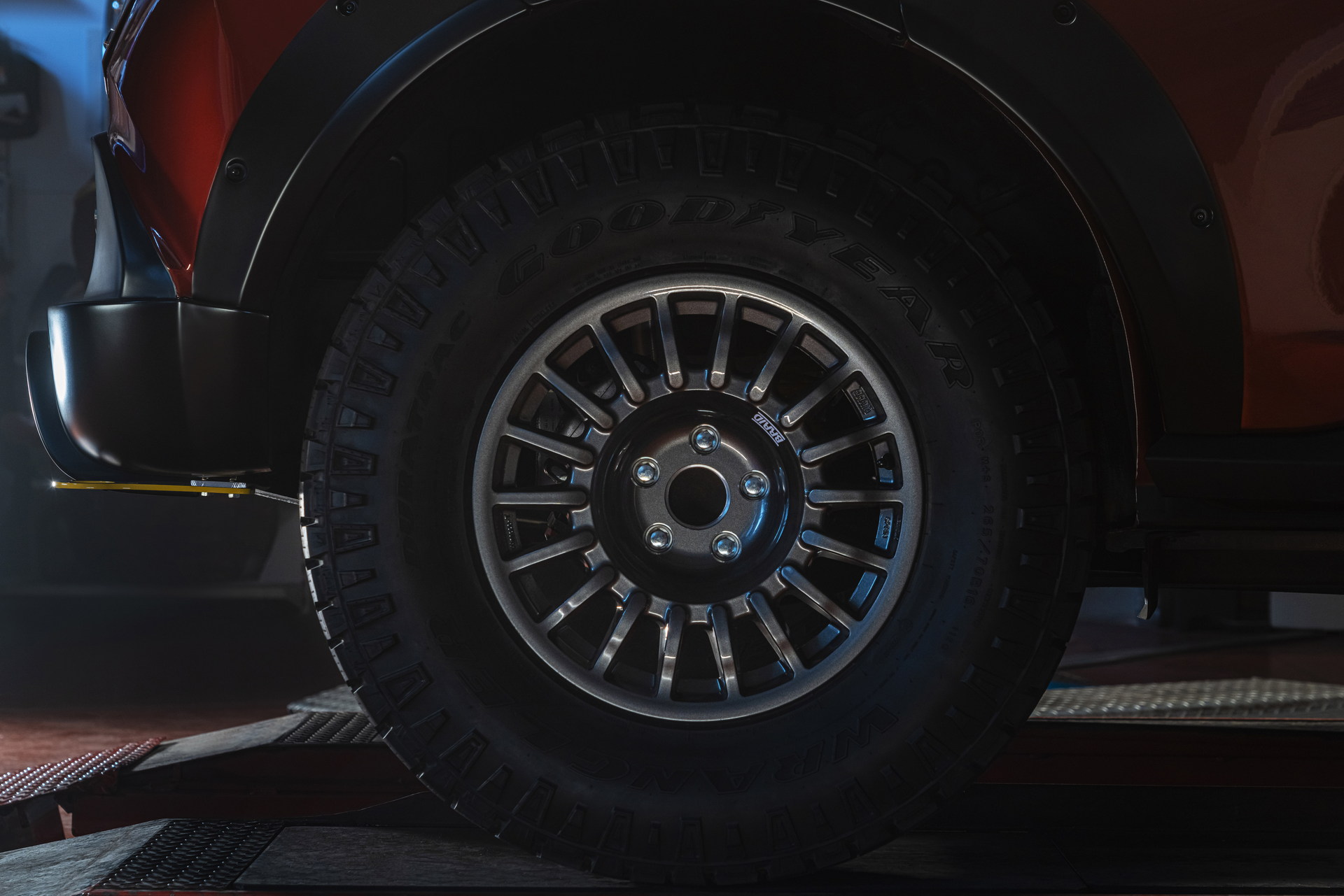 Download 2022 Nissan Juke Hybrid Rally Tribute Concept - Wheel HD Wallpaper 1920x1281 #62