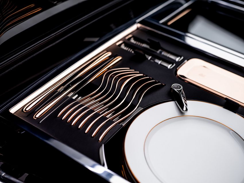 2022 Rolls-Royce Boat Tail - Detail Wallpaper 850x637 #22