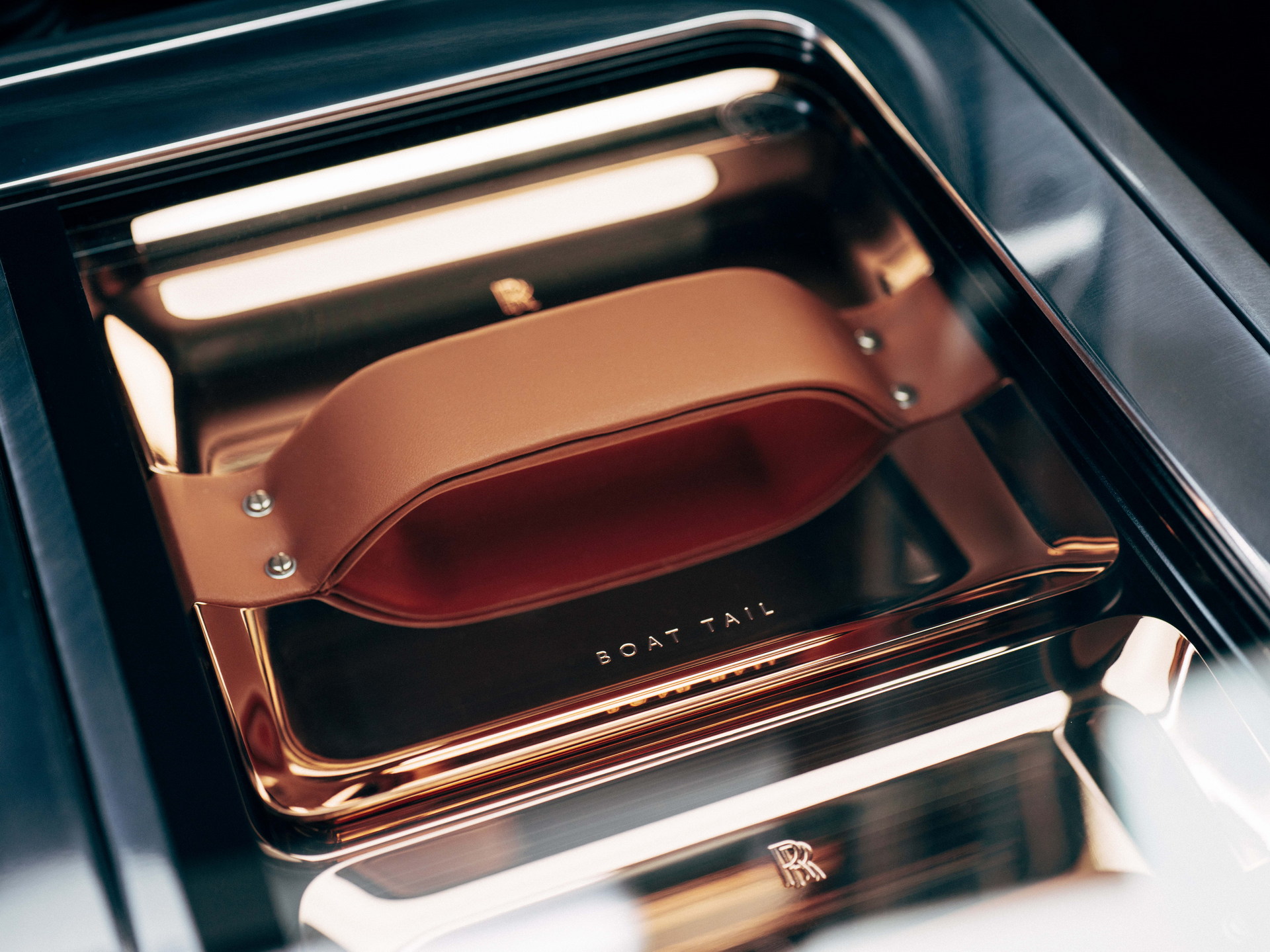 Download 2022 Rolls-Royce Boat Tail - Detail HD Wallpaper 1920x1439 #25