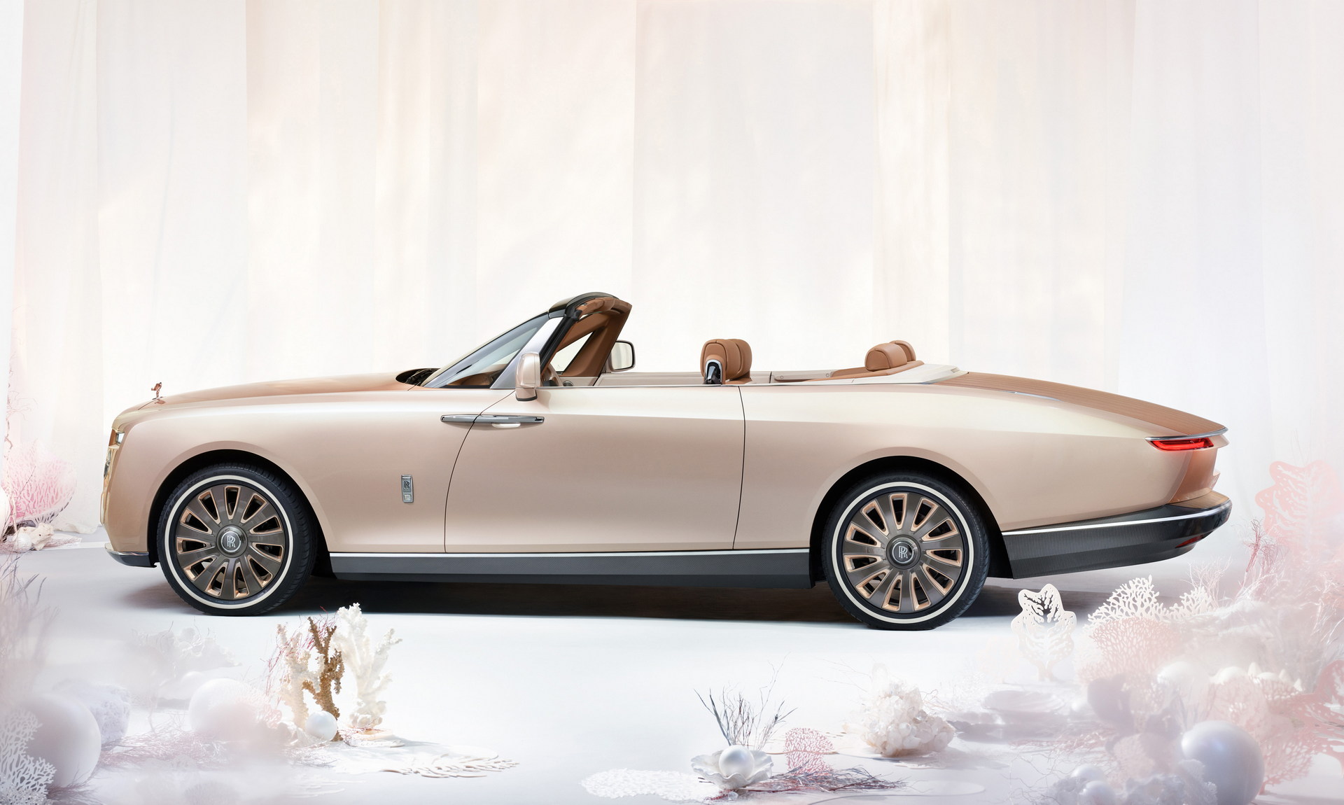 Download 2022 Rolls-Royce Boat Tail - Side HD Wallpaper 1920x1150 #36