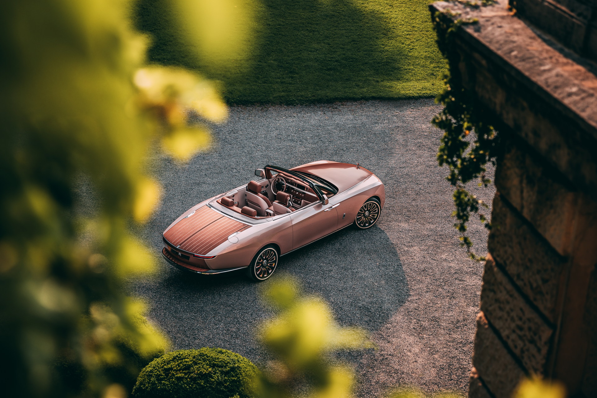 Download 2022 Rolls-Royce Boat Tail - Top HD Wallpaper 1920x1281 #7