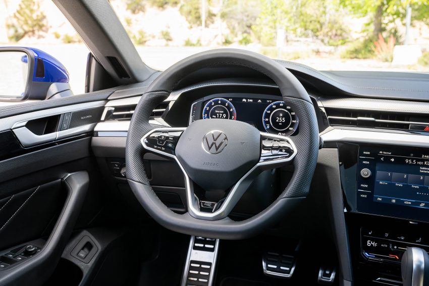 2022 Volkswagen Arteon - US version - Interior, Steering Wheel Wallpaper 850x567 #40