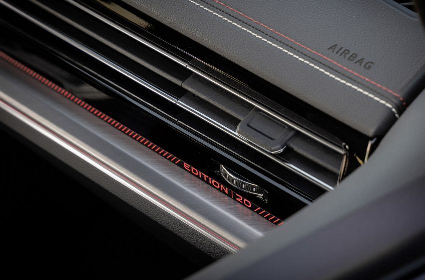 2022 Volkswagen Touareg Edition 20 - Interior, Detail Wallpaper 850x561 #11