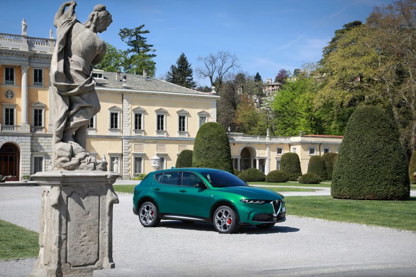 2023 Alfa Romeo Tonale Ti - Front Three-Quarter Wallpaper 850x567 #10
