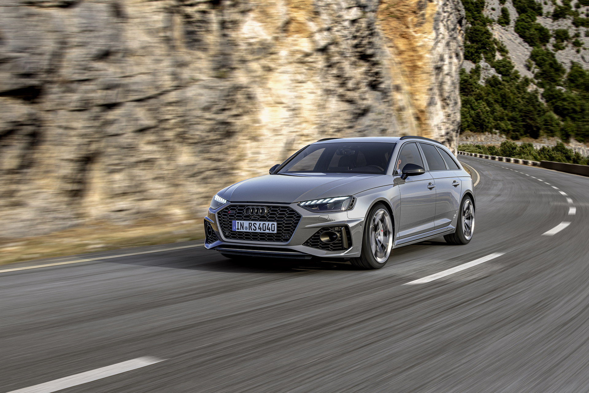 Download 2023 Audi RS4 Avant Competition Plus - Front Three-Quarter HD Wallpaper 1920x1280 #3