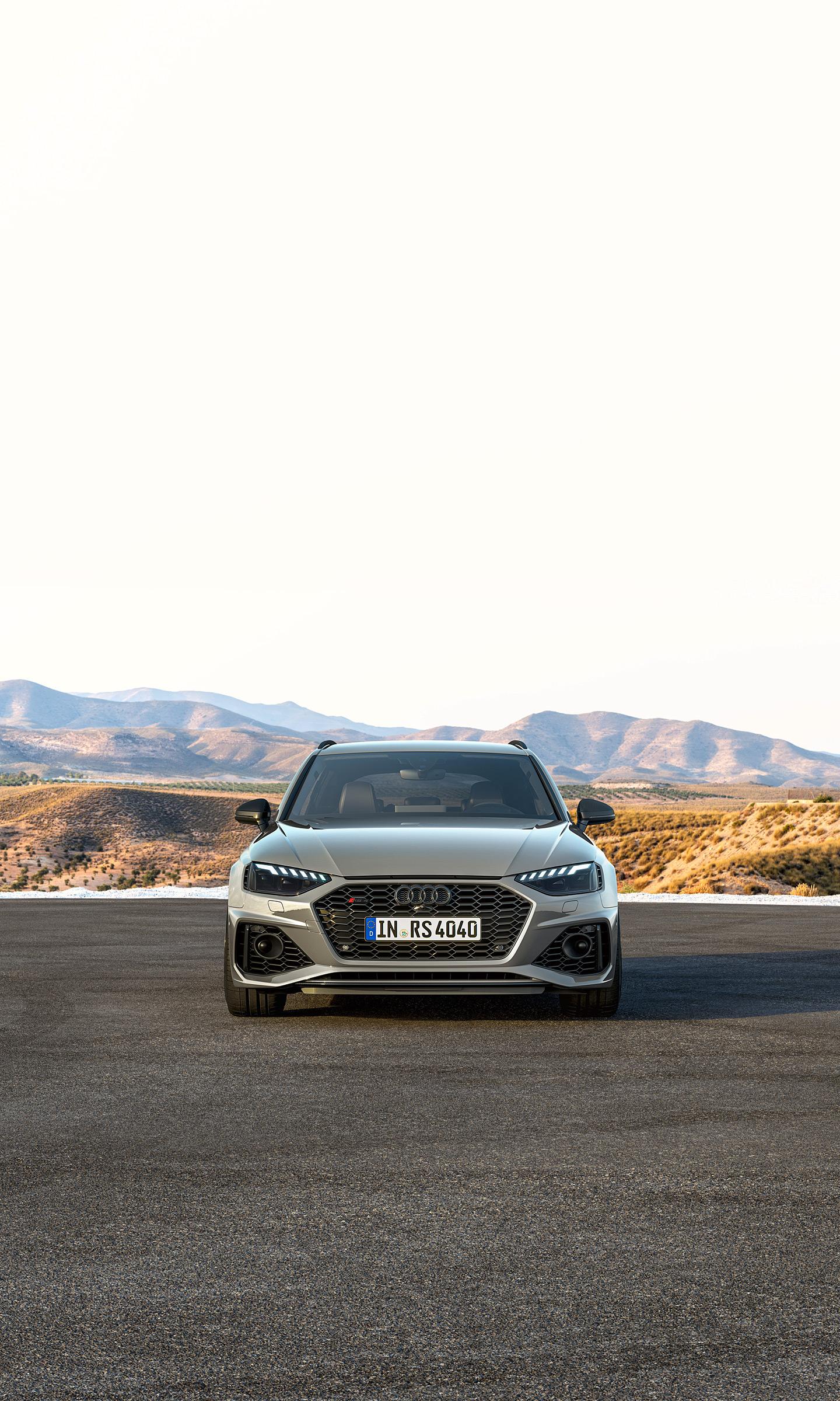 Download 2023 Audi RS4 Avant Competition Plus - Front HD Phone Wallpaper 1440x2400 #19