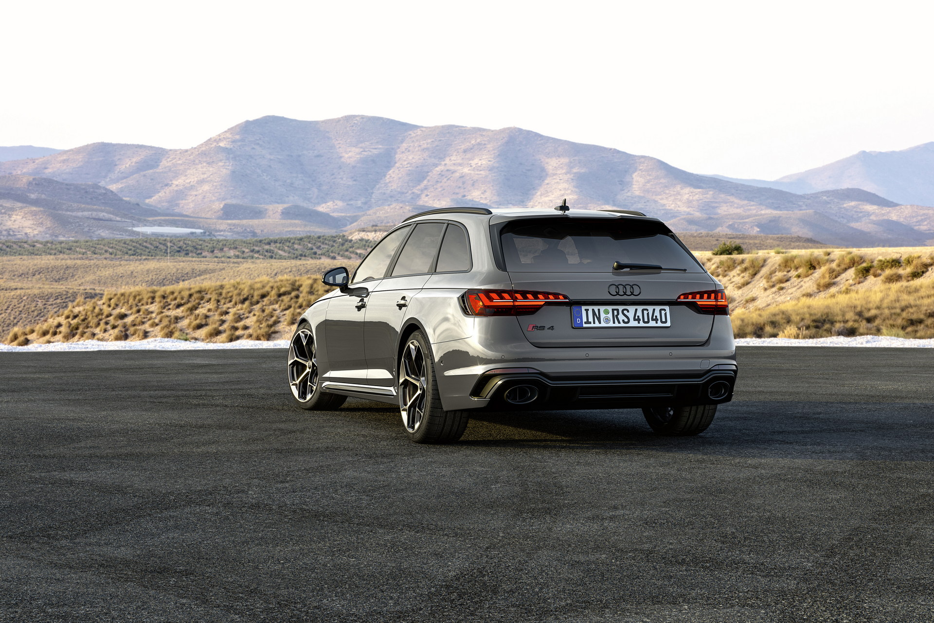 Download 2023 Audi RS4 Avant Competition Plus - Rear HD Wallpaper 1920x1281 #22