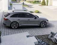 2023 Audi RS4 Avant Competition Plus - Side Wallpaper 190x150