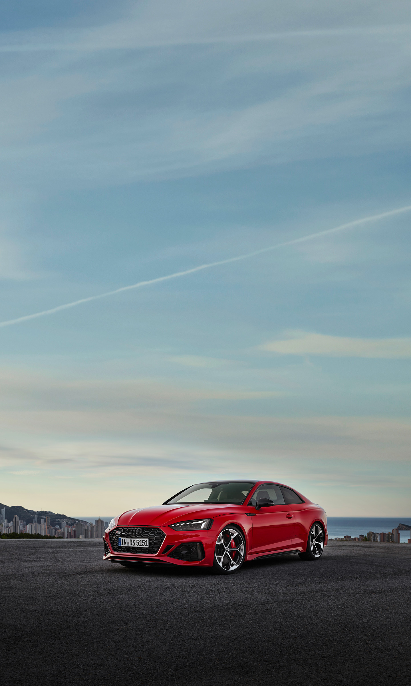 Download 2023 Audi RS5 Coupé Competition Plus - Front Three-Quarter HD Phone Wallpaper 1440x2400 #26
