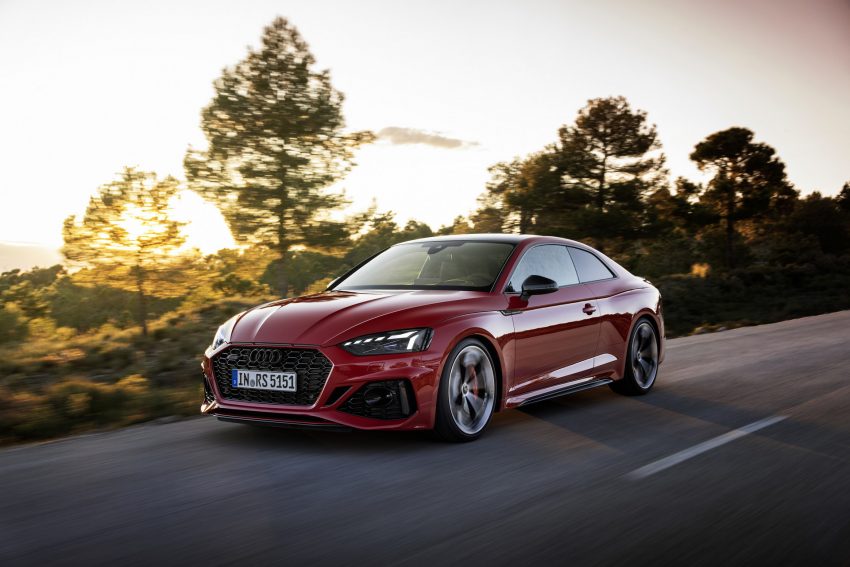 2023 Audi RS5 Coupé Competition Plus - Front Three-Quarter Wallpaper 850x567 #3