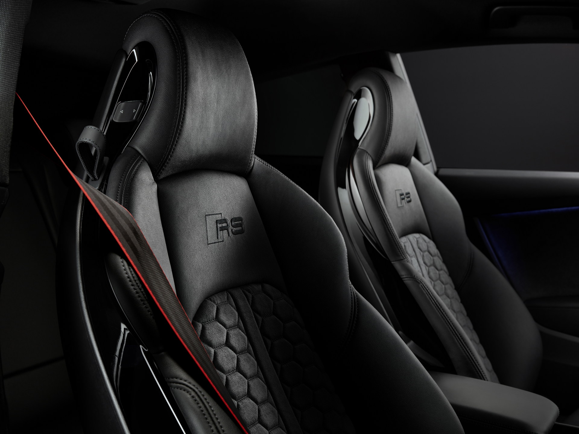 Download 2023 Audi RS5 Coupé Competition Plus - Interior, Seats HD Wallpaper 1920x1440 #101