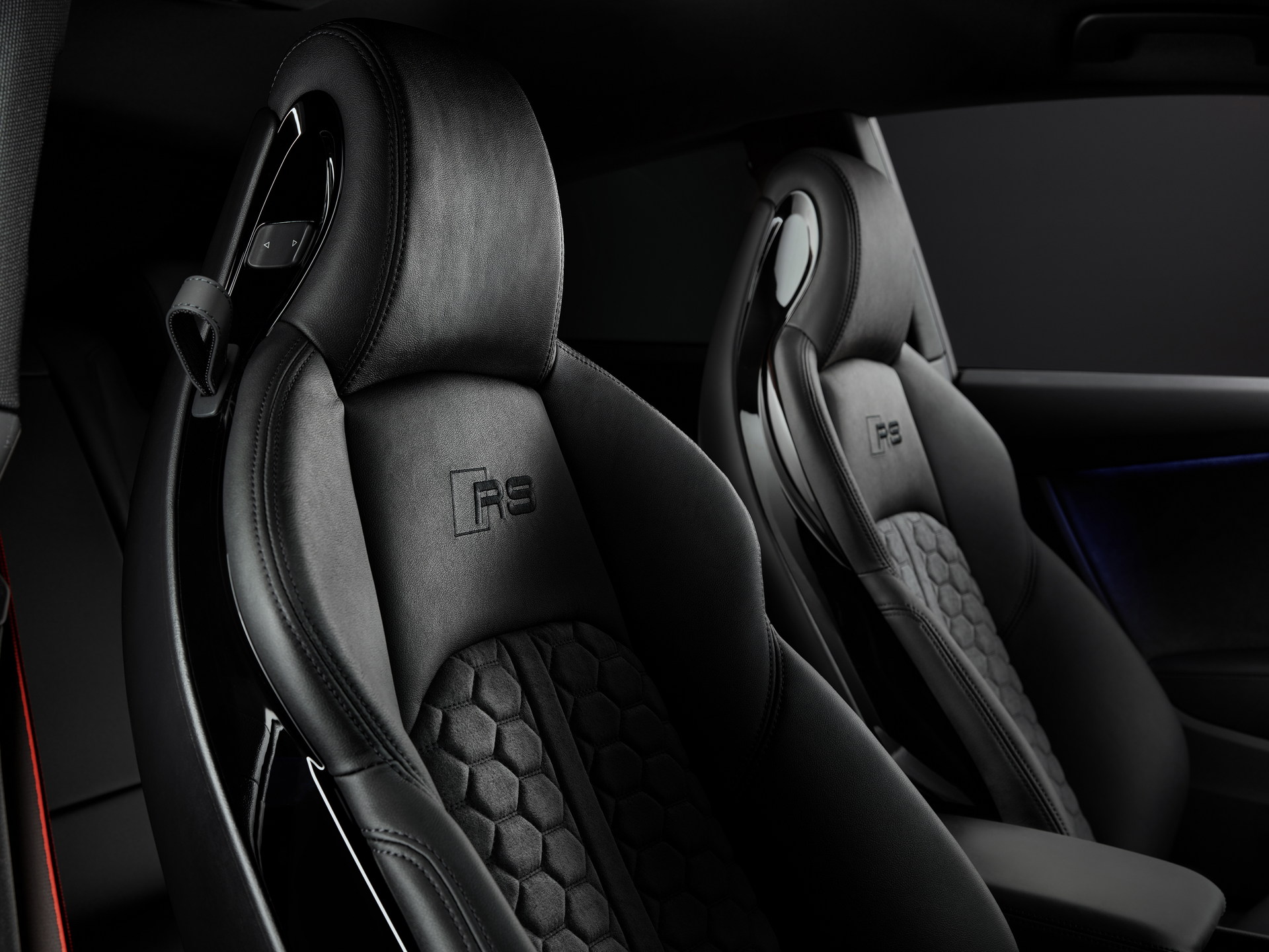 Download 2023 Audi RS5 Coupé Competition Plus - Interior, Seats HD Wallpaper 1920x1440 #102
