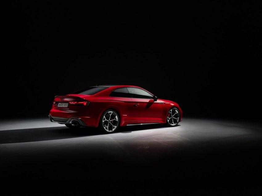 2023 Audi RS5 Coupé Competition Plus - Rear Three-Quarter Wallpaper 850x638 #67