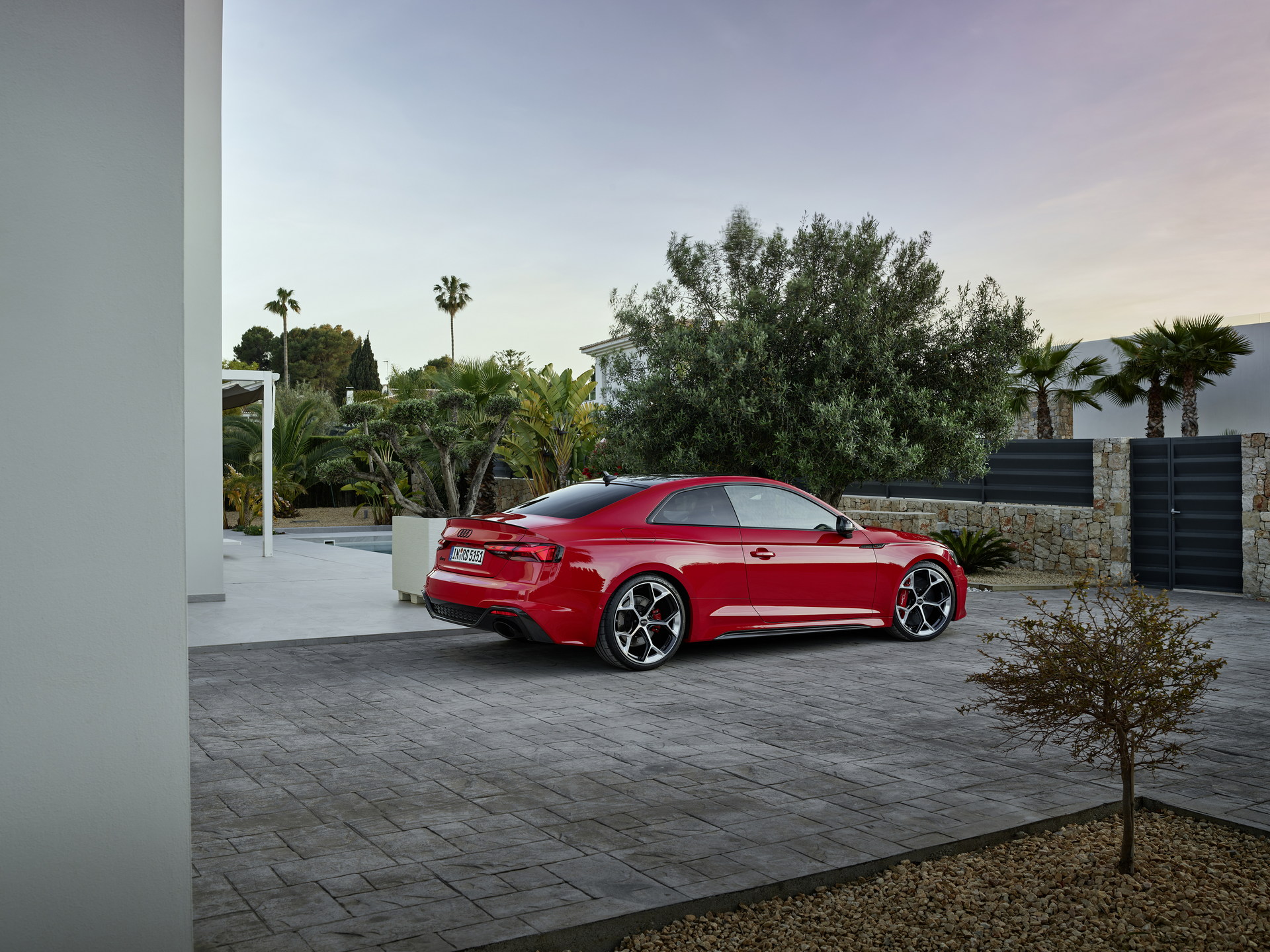 Download 2023 Audi RS5 Coupé Competition Plus - Rear Three-Quarter HD Wallpaper 1920x1440 #55