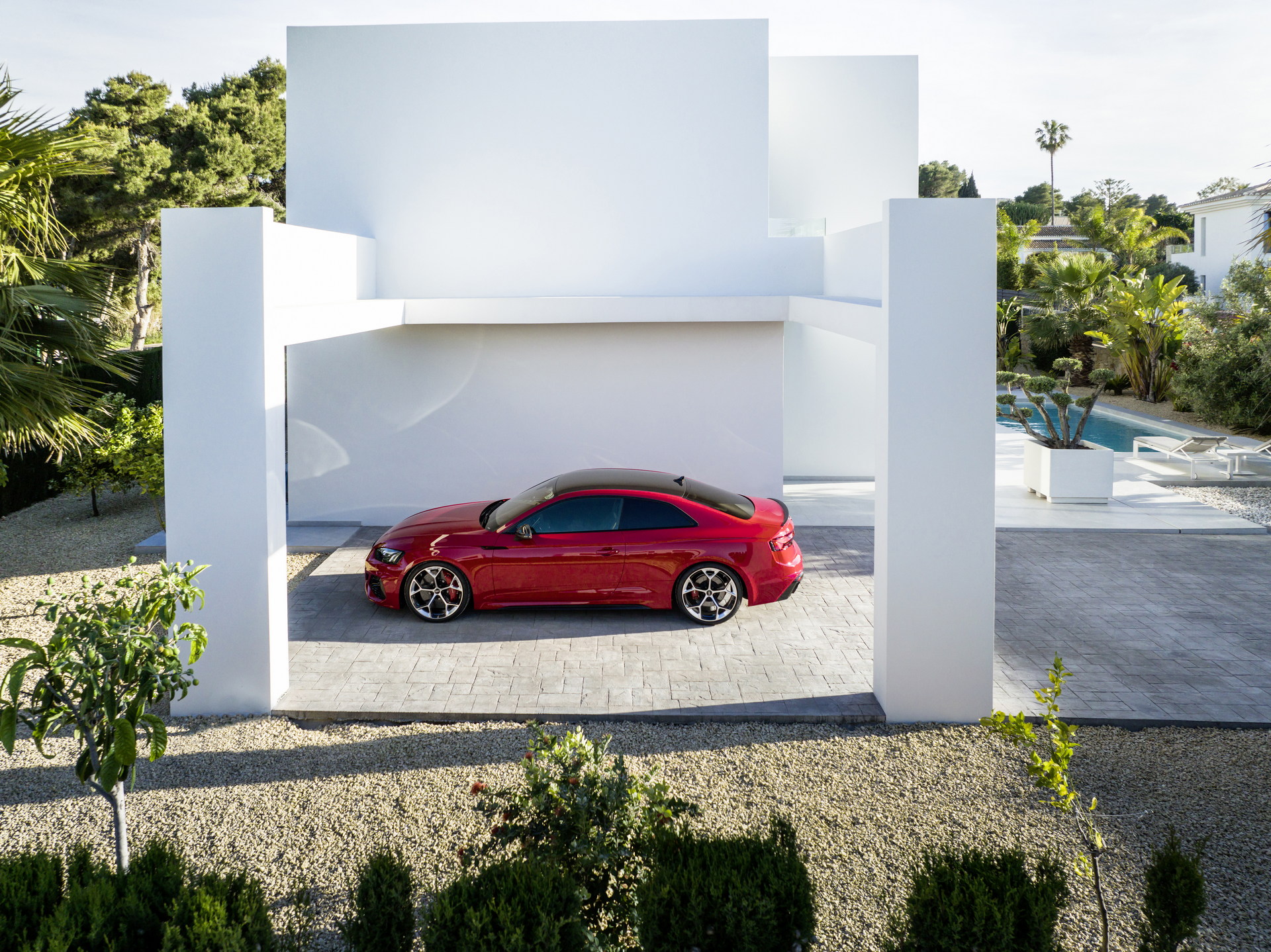 Download 2023 Audi RS5 Coupé Competition Plus - Side HD Wallpaper 1920x1438 #61