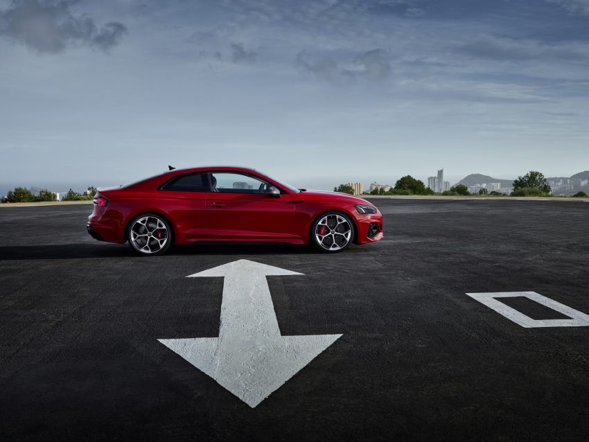 2023 Audi RS5 Coupé Competition Plus - Side Wallpaper 850x638 #41