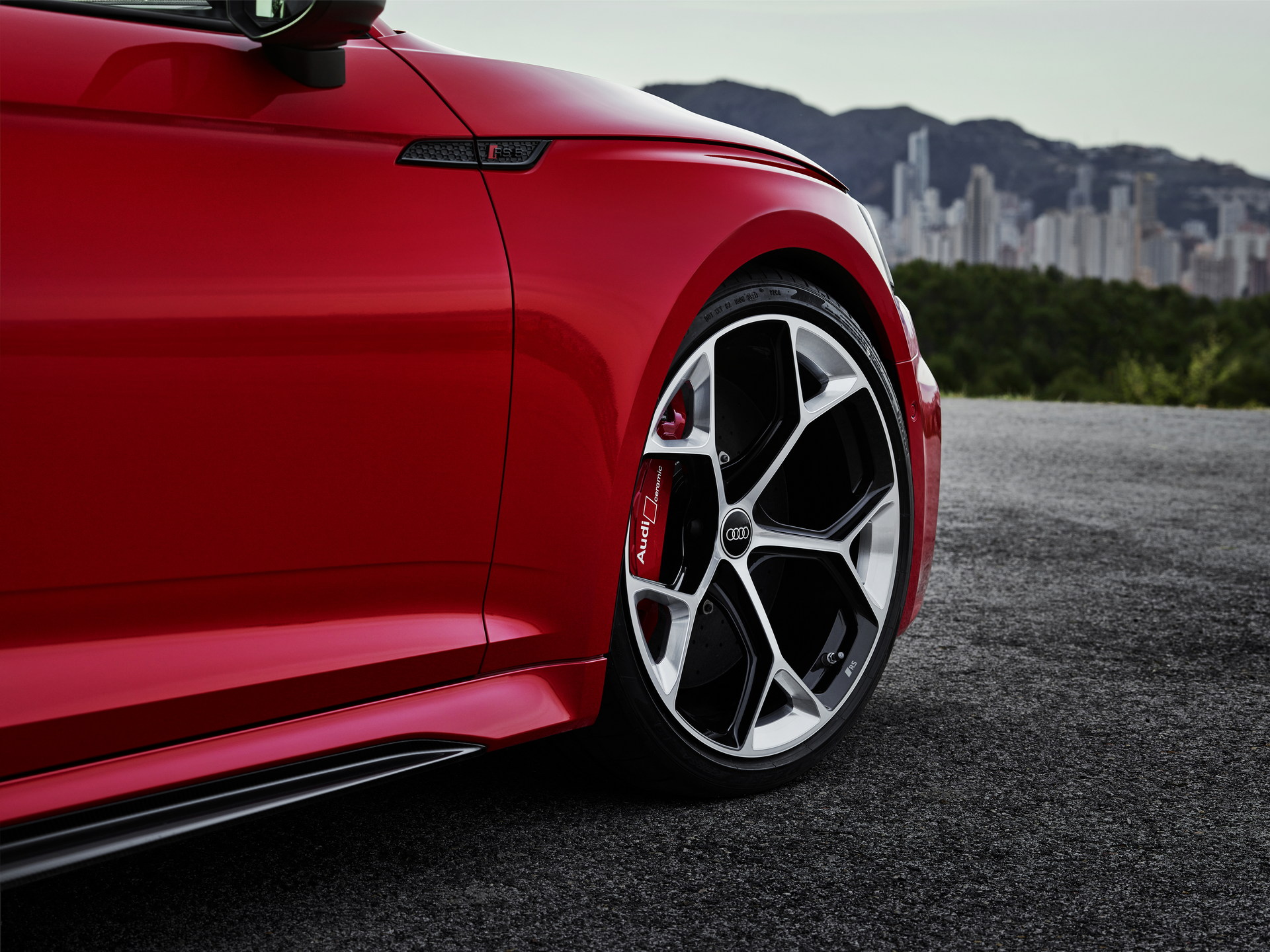 Download 2023 Audi RS5 Coupé Competition Plus - Wheel HD Wallpaper 1920x1440 #74
