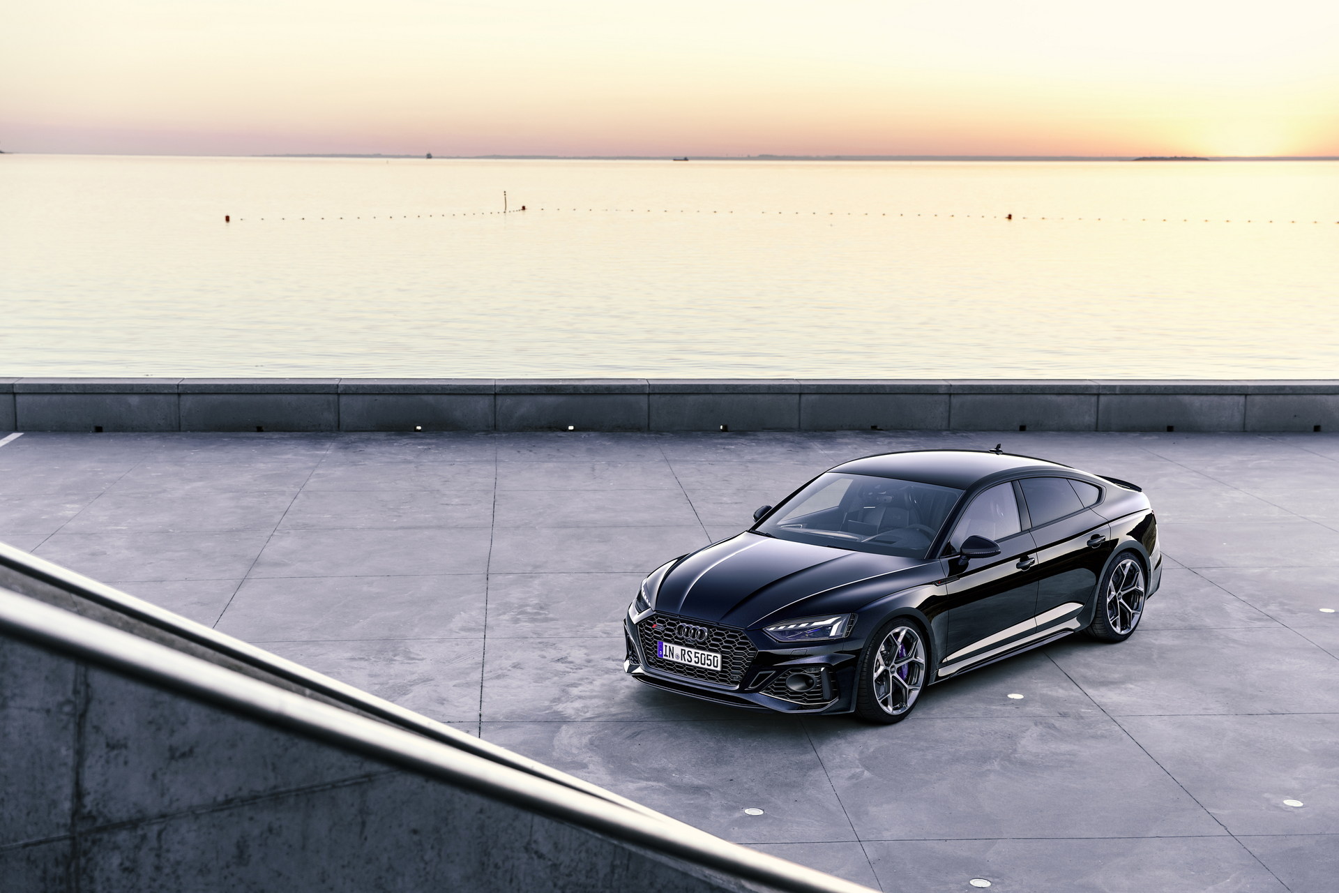 Download 2023 Audi RS5 Sportback Competition Plus - Front Three-Quarter HD Wallpaper 1920x1280 #9