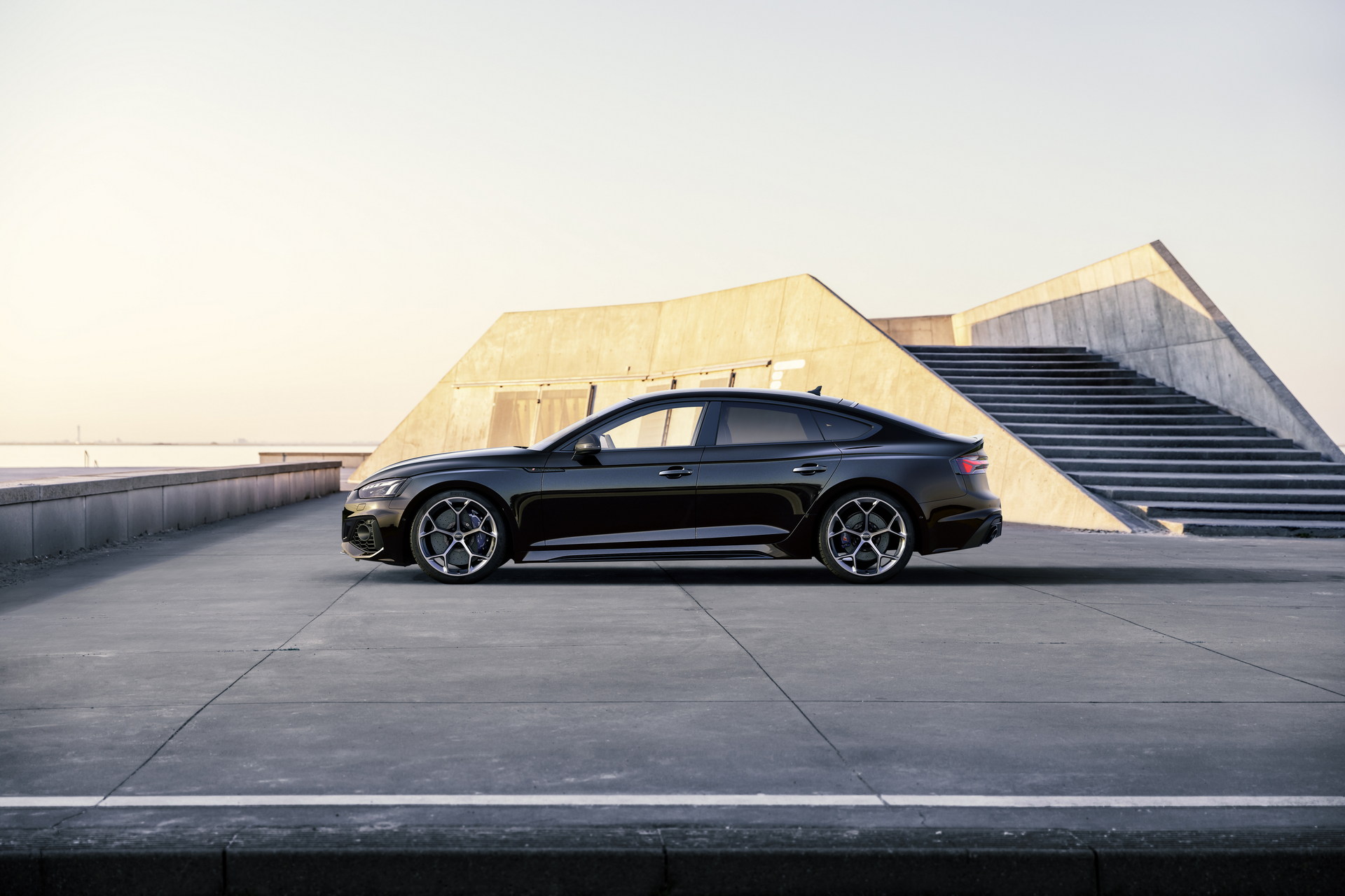Download 2023 Audi RS5 Sportback Competition Plus - Side HD Wallpaper 1920x1280 #14