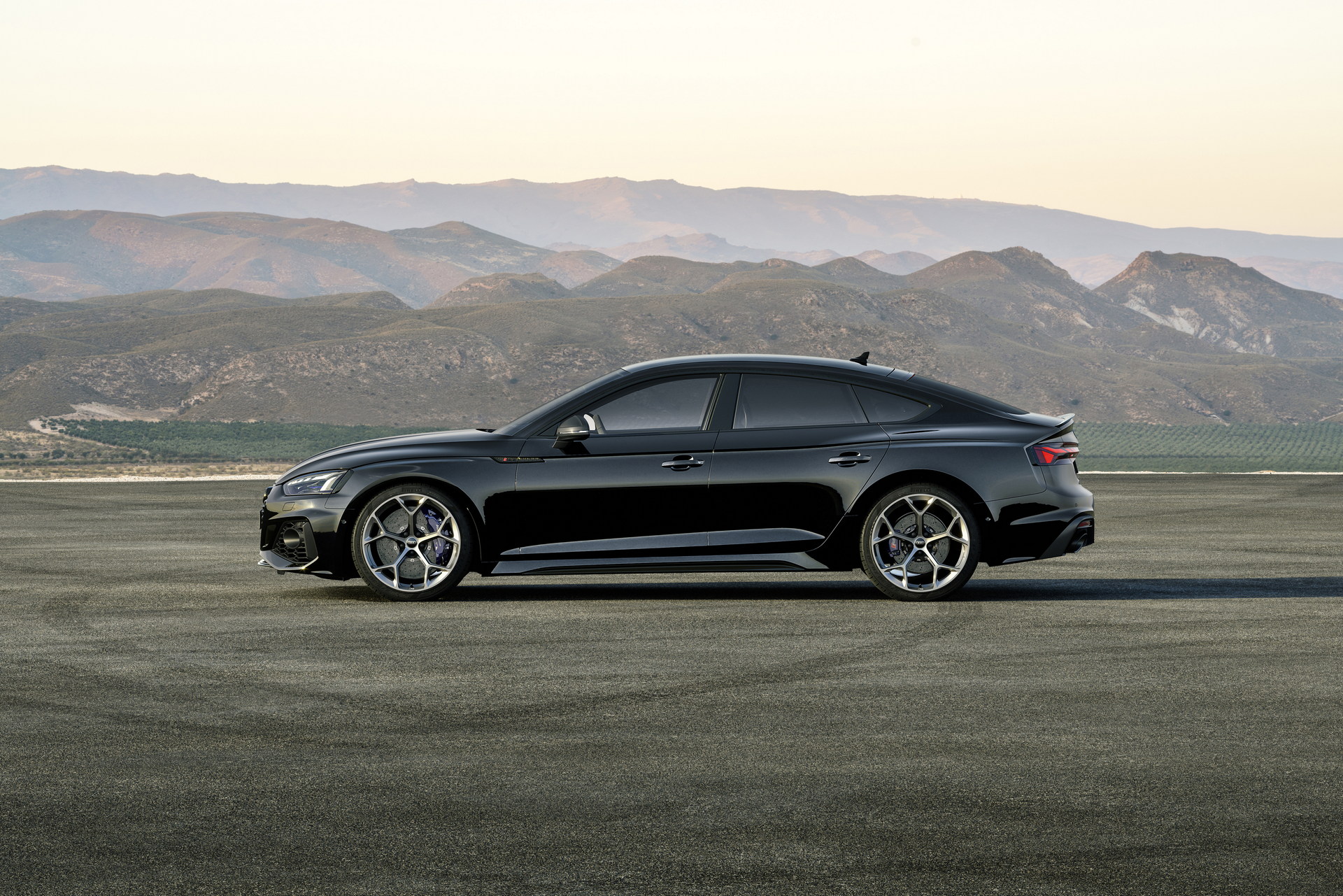 Download 2023 Audi RS5 Sportback Competition Plus - Side HD Wallpaper 1920x1281 #24