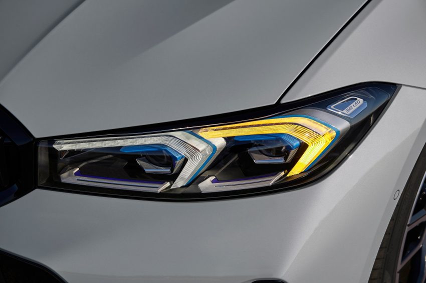 2023 BMW 3-Series Sedan - Headlight Wallpaper 850x566 #32