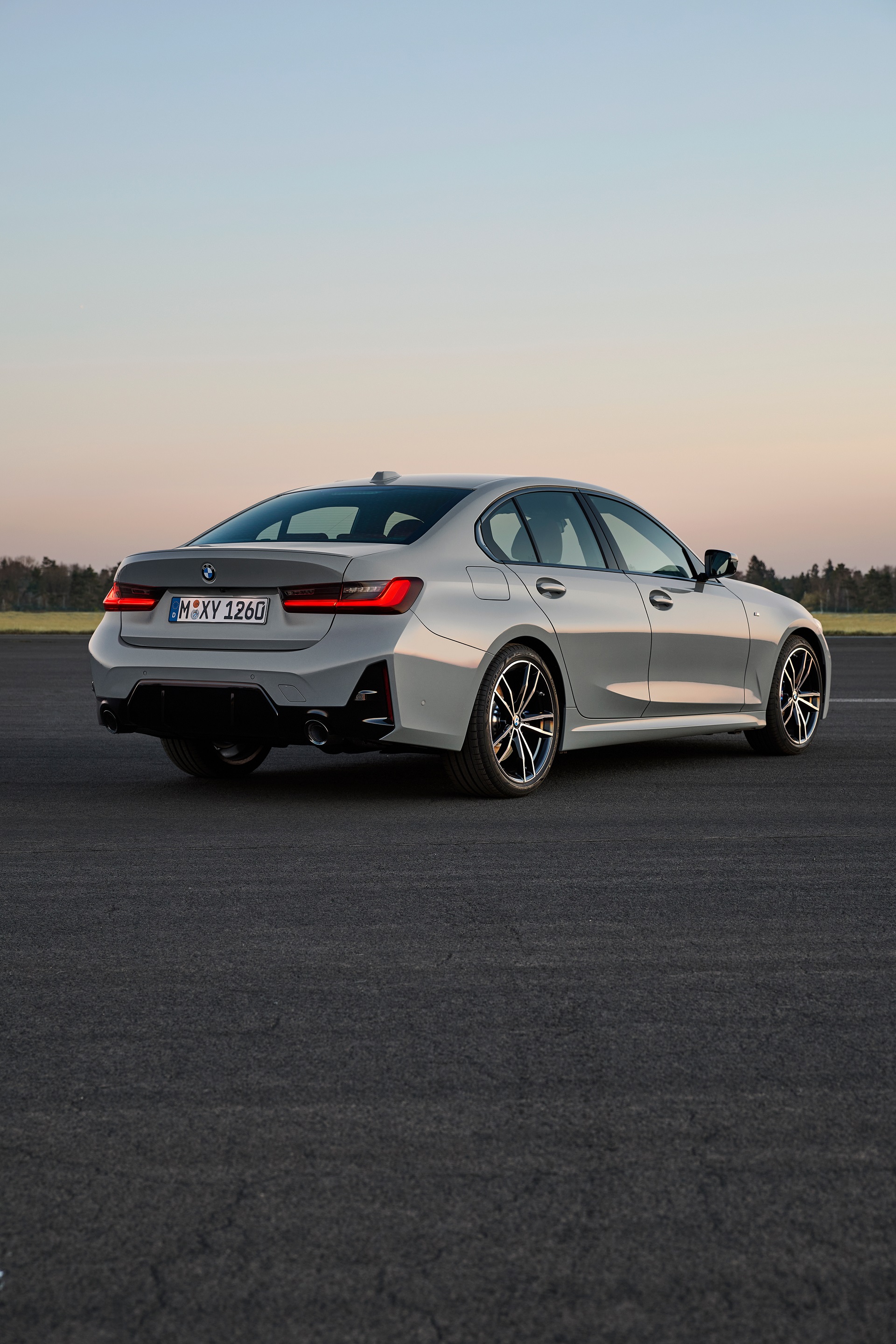 Download 2023 BMW 3-Series Sedan - Rear Three-Quarter HD Phone Wallpaper 1920x2879 #20