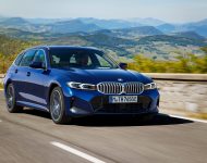 Download 2023 BMW 3-Series Touring HD Wallpapers and Backgrounds