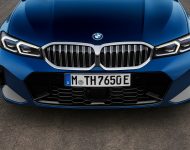 2023 BMW 3-Series Touring - Grille Wallpaper 190x150