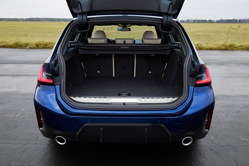 2023 BMW 3-Series Touring - Trunk Wallpaper 850x567 #35